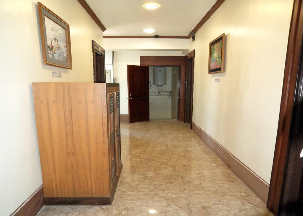 מנדלאי Hotel Sahara מראה חיצוני תמונה